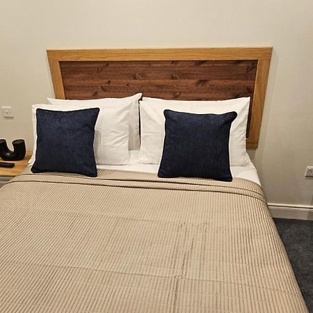 53 Luxury Rooms 梅努斯 外观 照片