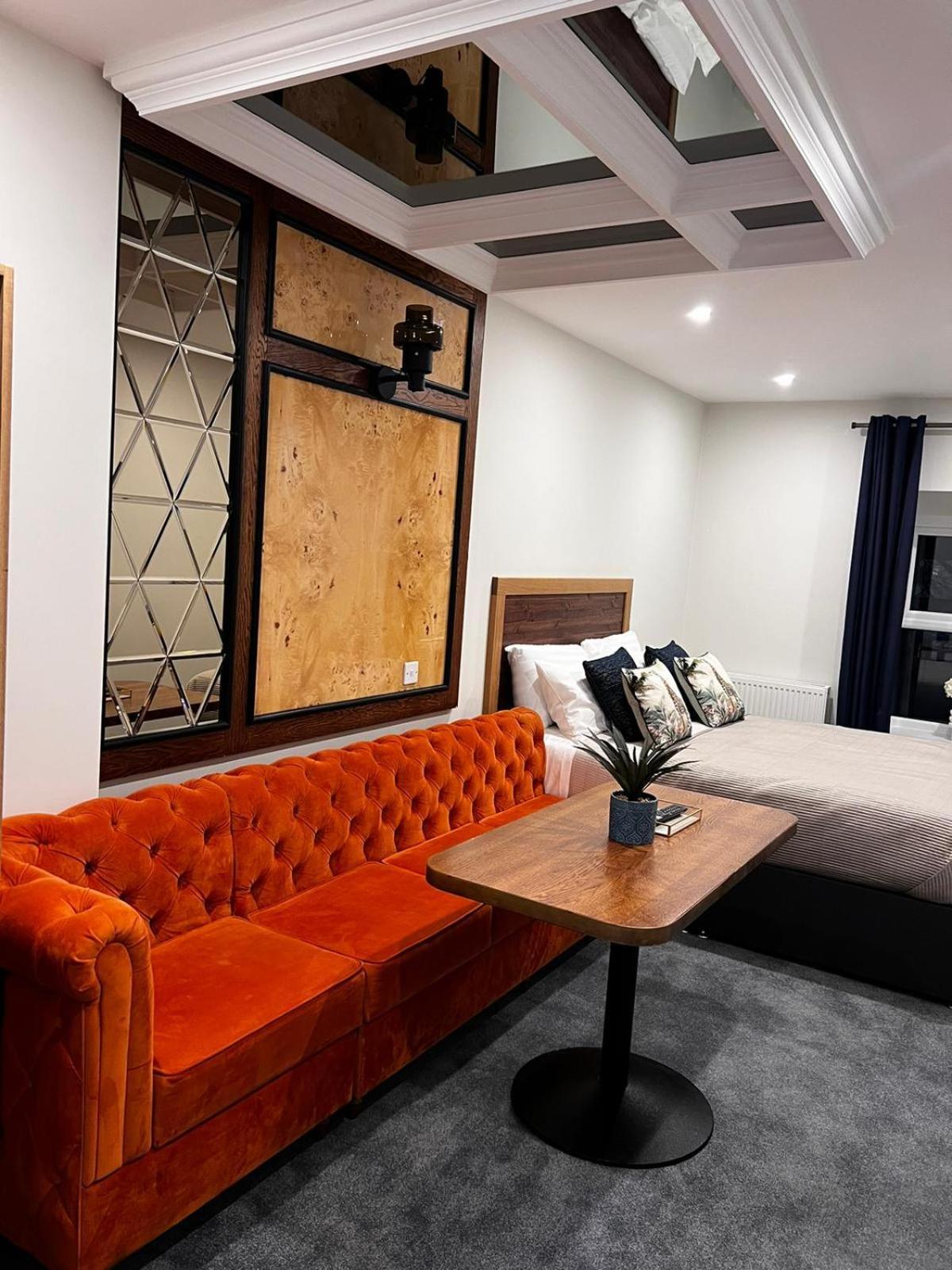 53 Luxury Rooms 梅努斯 外观 照片