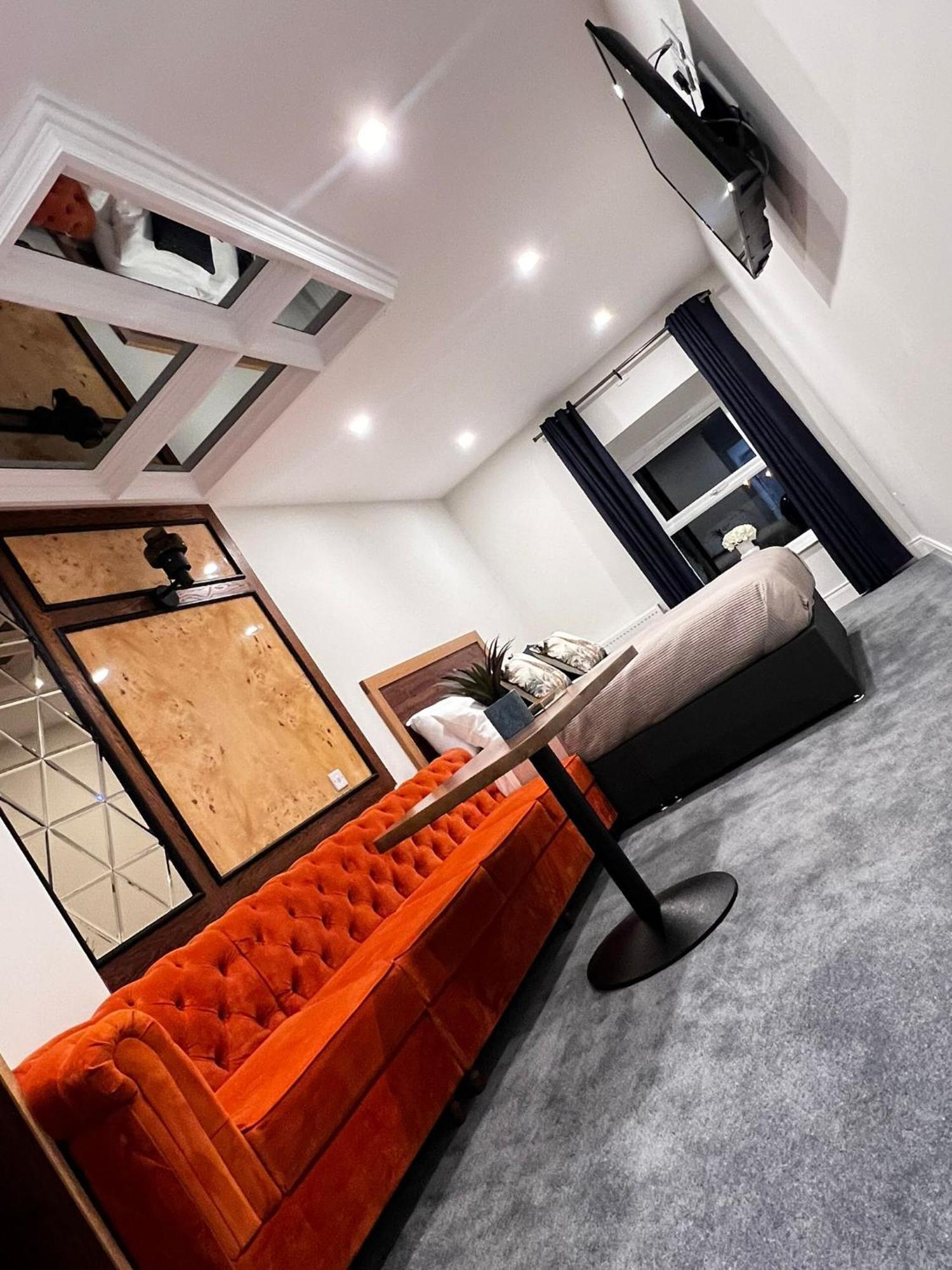 53 Luxury Rooms 梅努斯 外观 照片